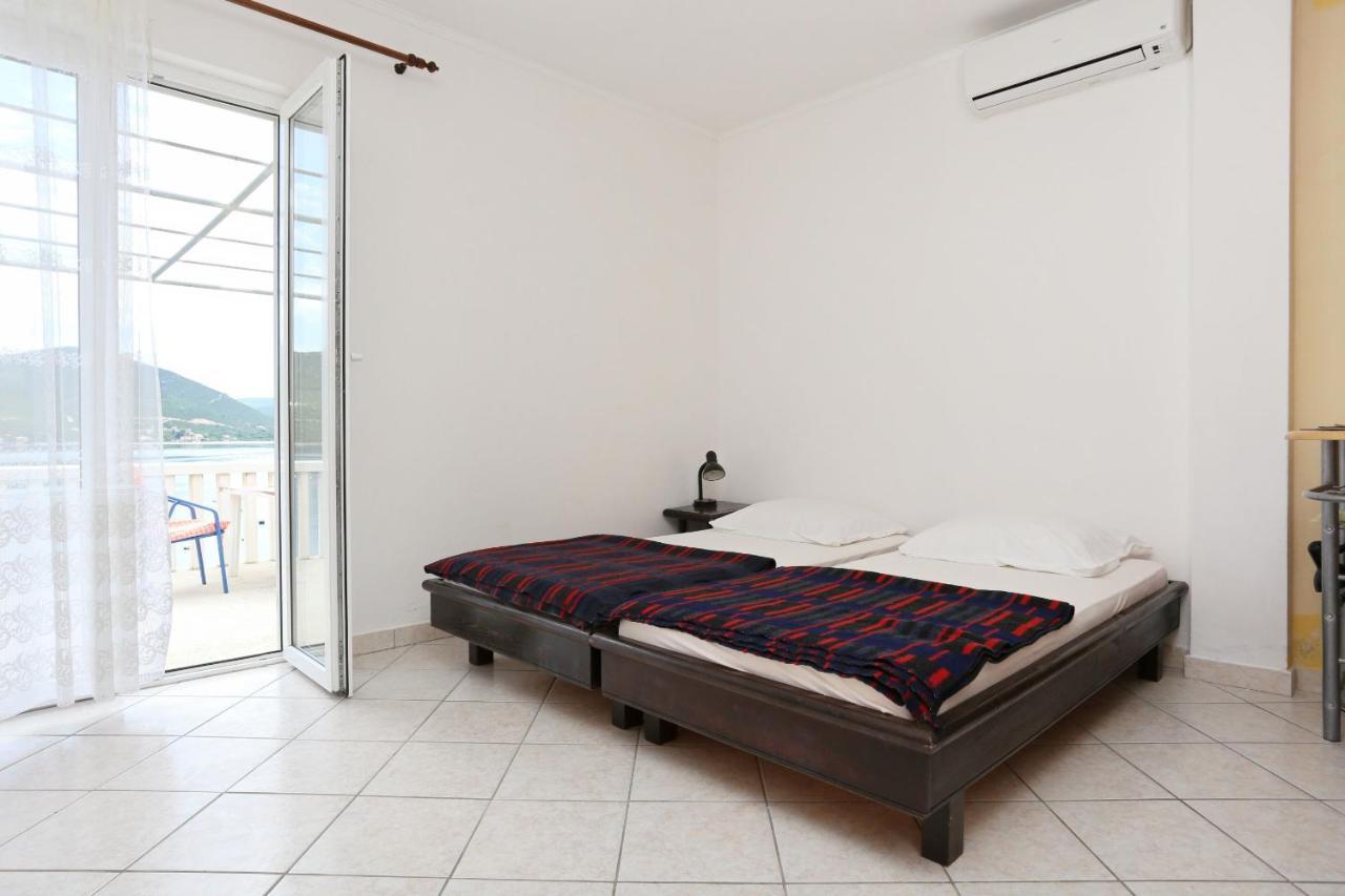 Apartments By The Sea Kabli, Peljesac - 10221 Brijesta Exteriér fotografie